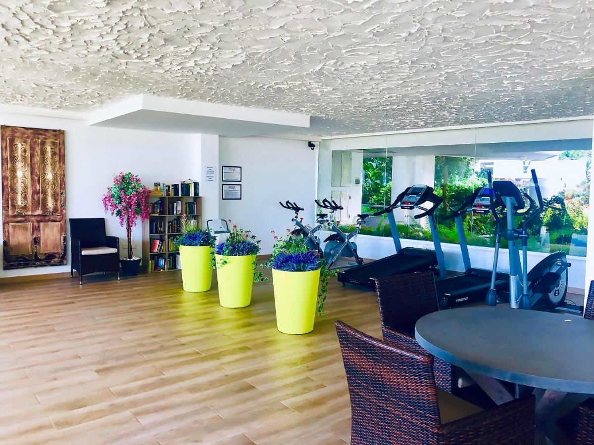 Parque Miraflores Nr. 218. Tennis & South-West Seawiew Apartment La Cala De Mijas Exterior photo